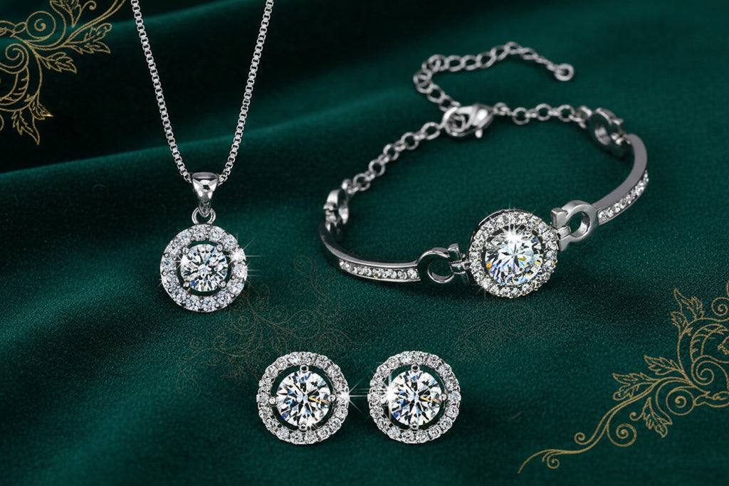 Exquisite Regal Jewellery Ensemble