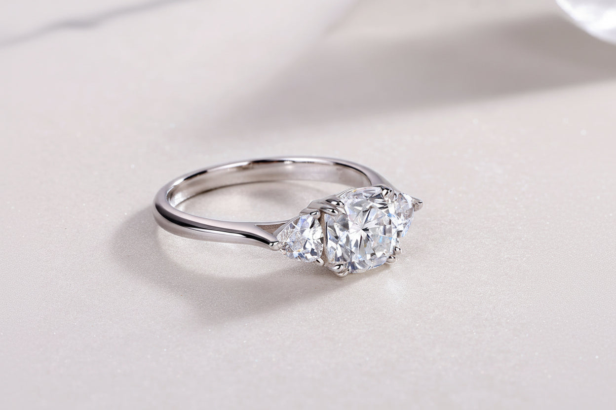 “Luxury Fashion: Large Diamond Wedding Ring with Moissanite - TikTok Sales Prohibited”